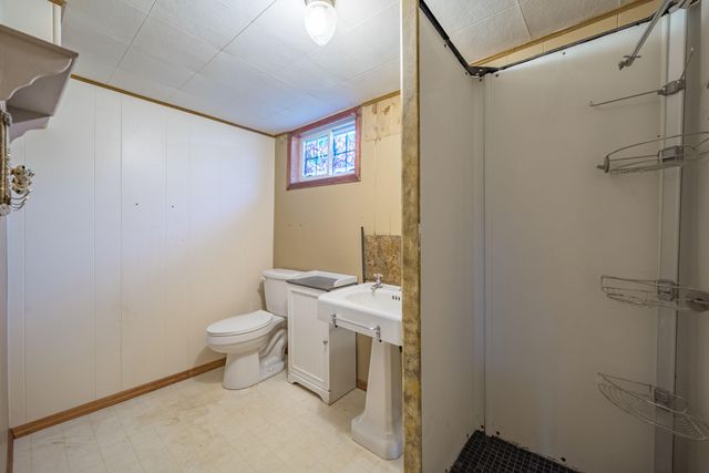 400 S Jefferson Street, Neosho, MO 64850