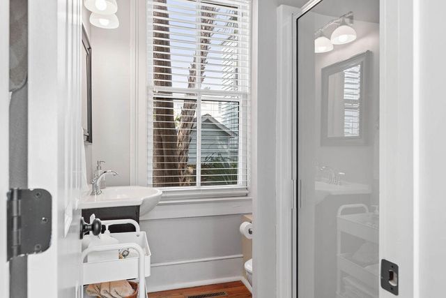 35 Montagu Street B, Charleston, SC 29401