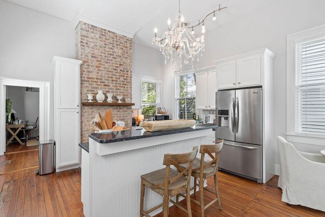 35 Montagu Street B, Charleston, SC 29401