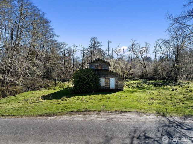 3212 Oysterville Road, Oysterville, WA 98641