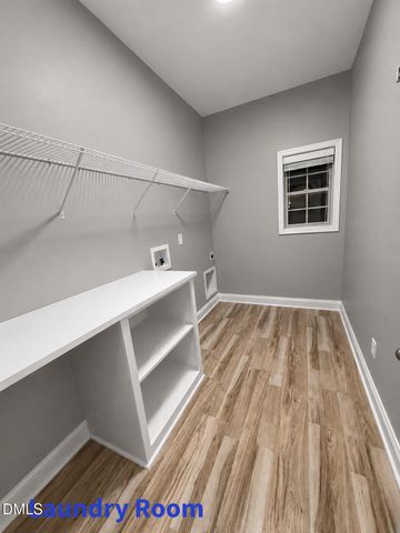 87 Coopers Creek Avenue, Spring Lake, NC 28390