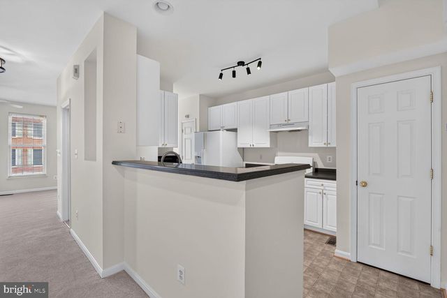 46183 CECIL TER, Sterling, VA 20165