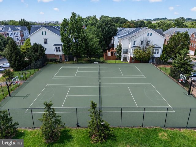 46183 CECIL TER, Sterling, VA 20165
