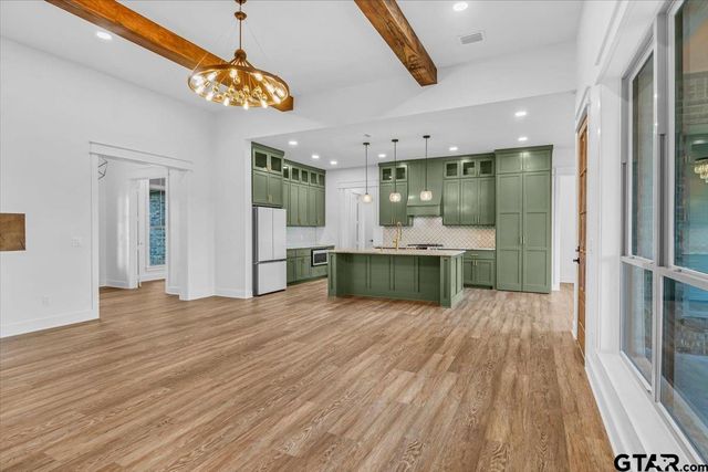 12301 Harlon, Flint, TX 75762