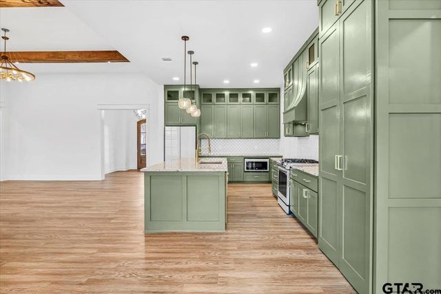 12301 Harlon, Flint, TX 75762