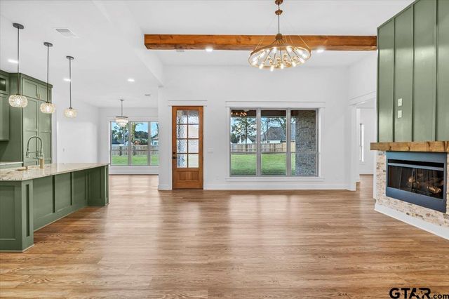 12301 Harlon, Flint, TX 75762