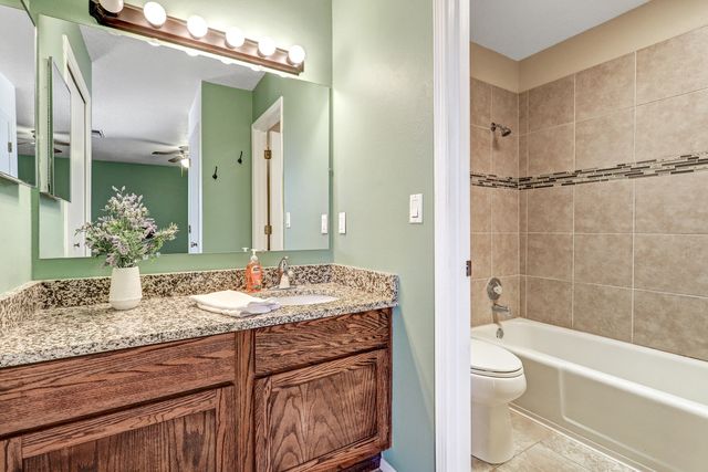 13918 Lima Place NE, Albuquerque, NM 87123