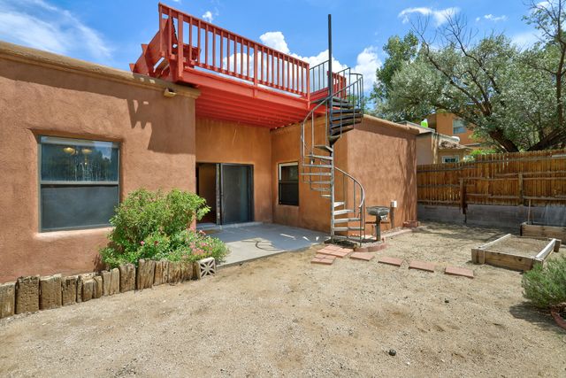 13918 Lima Place NE, Albuquerque, NM 87123