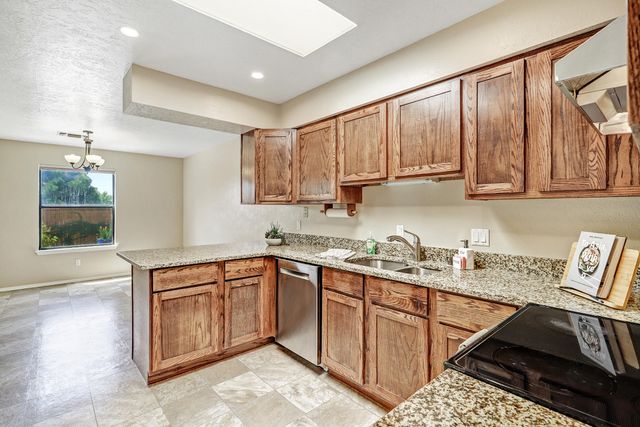 13918 Lima Place NE, Albuquerque, NM 87123