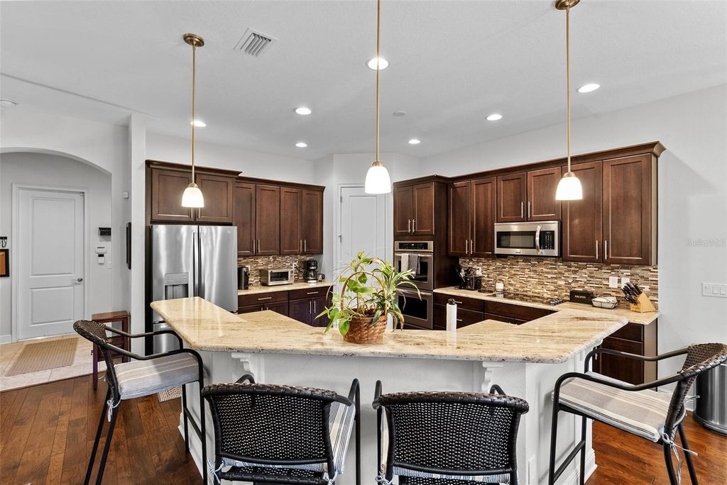 Image 14 of property listing at 1504 S OBRAPIA STREET, Tampa, FL 33629