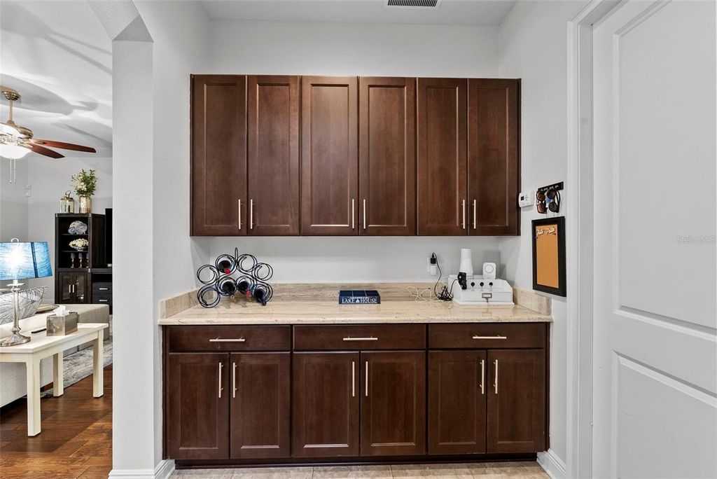 Image 22 of property listing at 1504 S OBRAPIA STREET, Tampa, FL 33629