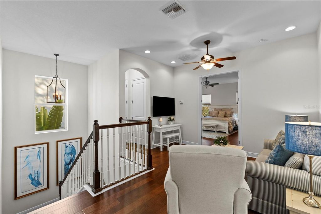 Image 24 of property listing at 1504 S OBRAPIA STREET, Tampa, FL 33629