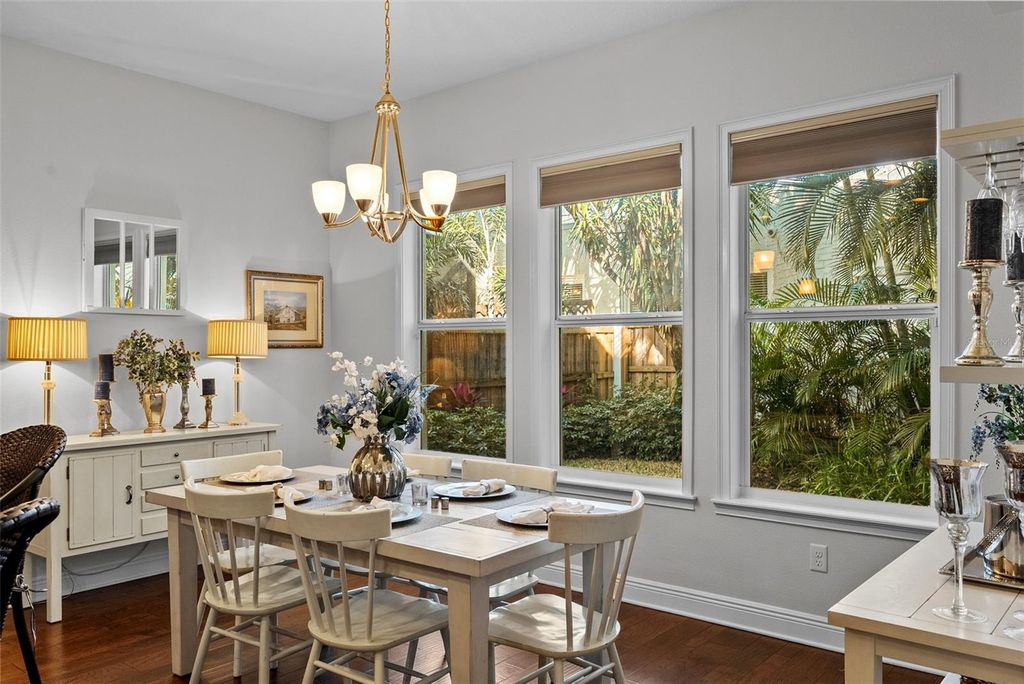 Image 4 of property listing at 1504 S OBRAPIA STREET, Tampa, FL 33629