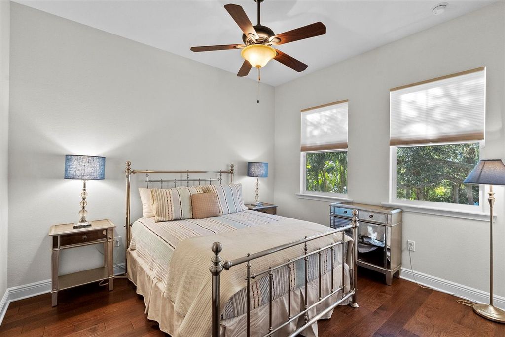 Image 39 of property listing at 1504 S OBRAPIA STREET, Tampa, FL 33629