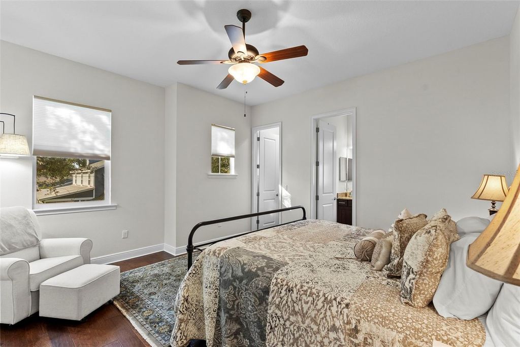 Image 42 of property listing at 1504 S OBRAPIA STREET, Tampa, FL 33629