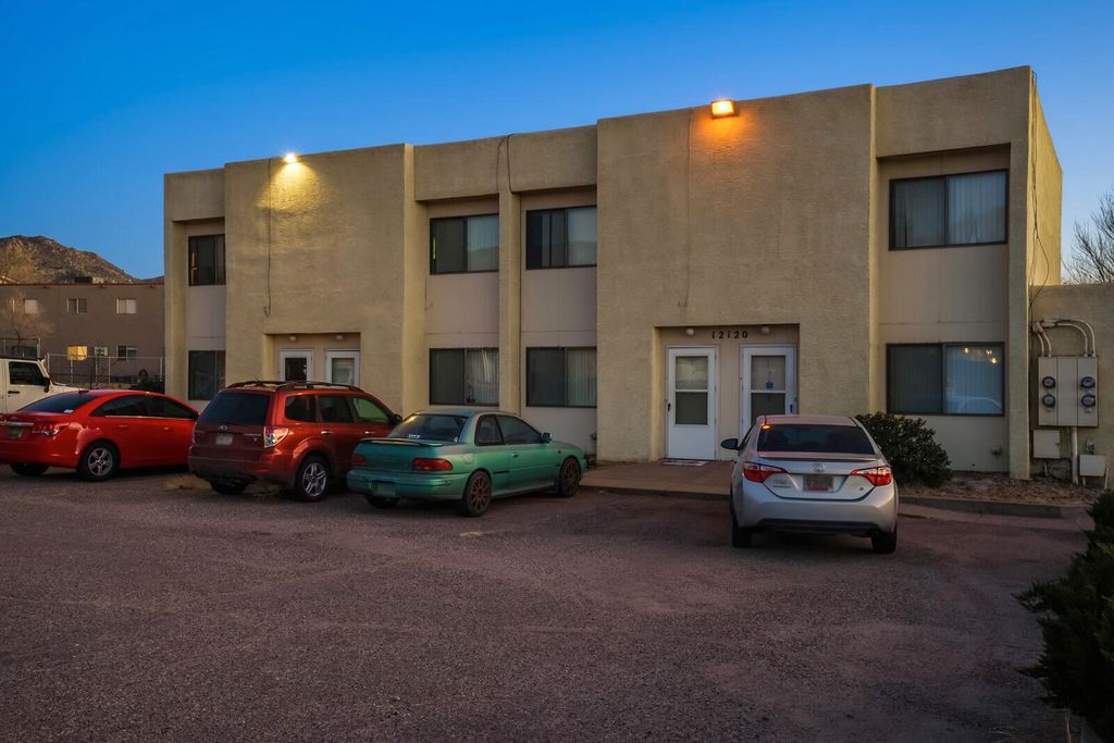 12120 Candelaria Road NE, Albuquerque, NM 87112