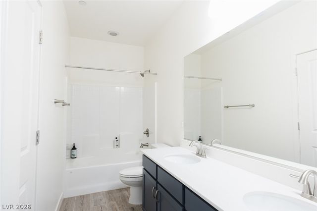 920 East Sunset Road, Henderson, NV 89011