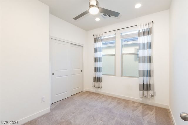 920 East Sunset Road, Henderson, NV 89011
