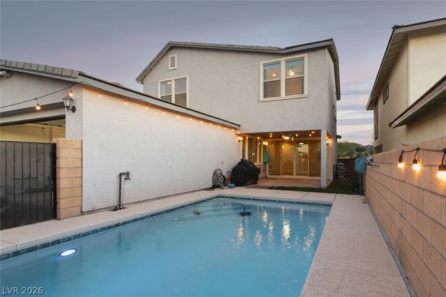 920 East Sunset Road, Henderson, NV 89011