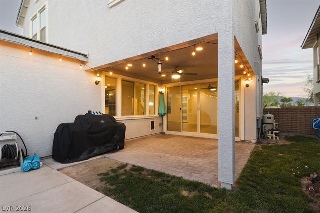 920 East Sunset Road, Henderson, NV 89011