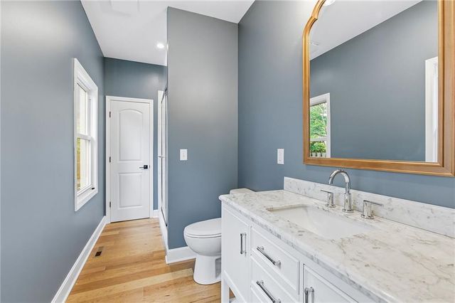 4113 W 67th Street, Prairie Village, KS 66208