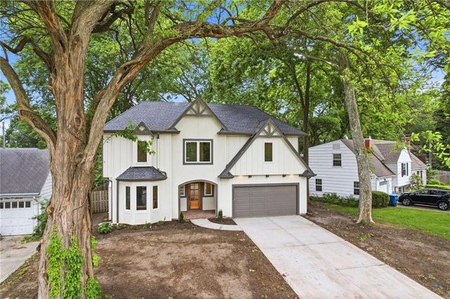 4113 W 67th Street, Prairie Village, KS 66208