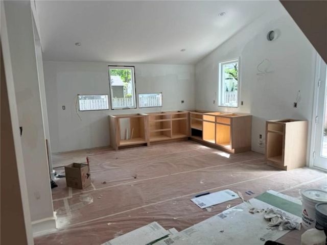 4113 W 67th Street, Prairie Village, KS 66208