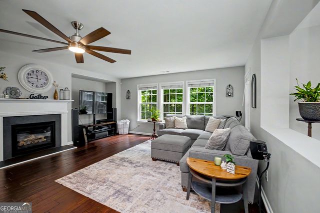 15 Nash Lane, Newnan, GA 30263