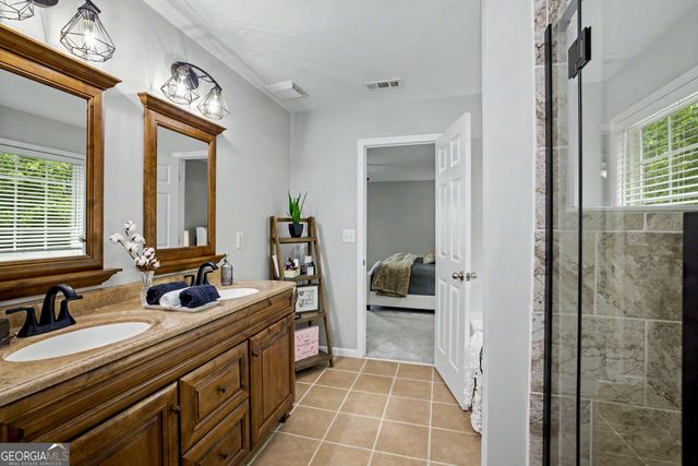 15 Nash Lane, Newnan, GA 30263