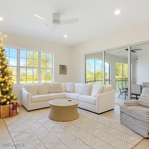 3695 Montreux LN 201, Naples, FL 34114