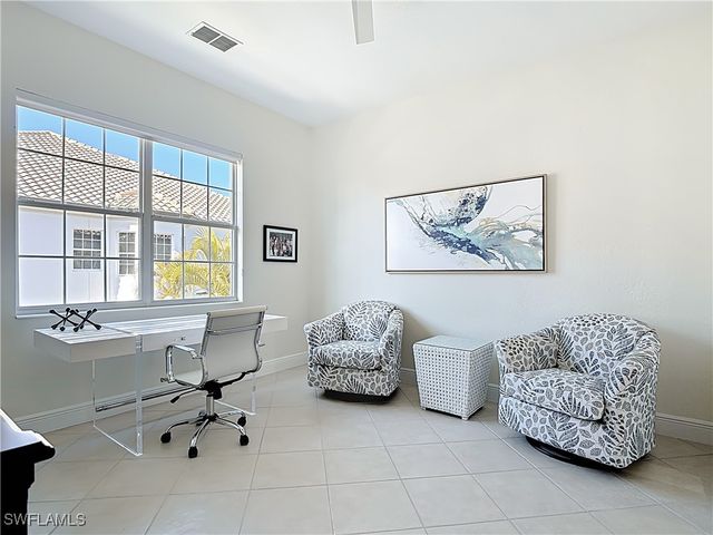 3695 Montreux LN 201, Naples, FL 34114