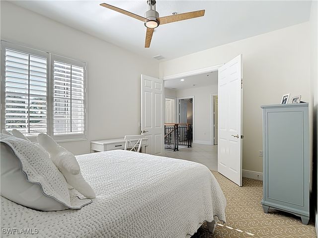 3695 Montreux LN 201, Naples, FL 34114