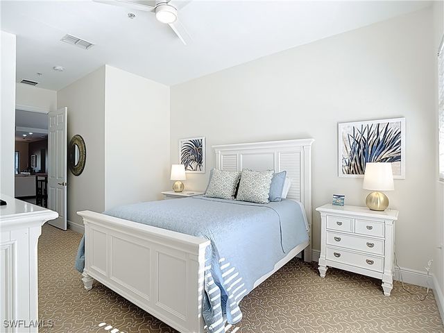 3695 Montreux LN 201, Naples, FL 34114