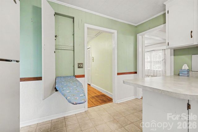 515 N Hill Street, Dallas, NC 28034