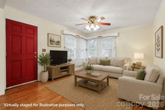 515 N Hill Street, Dallas, NC 28034