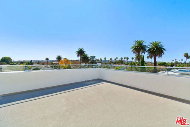 2636 Virginia Road, Los Angeles, CA 90016