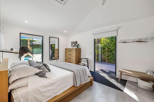 470 E Avenida Olancha, Palm Springs, CA 92264