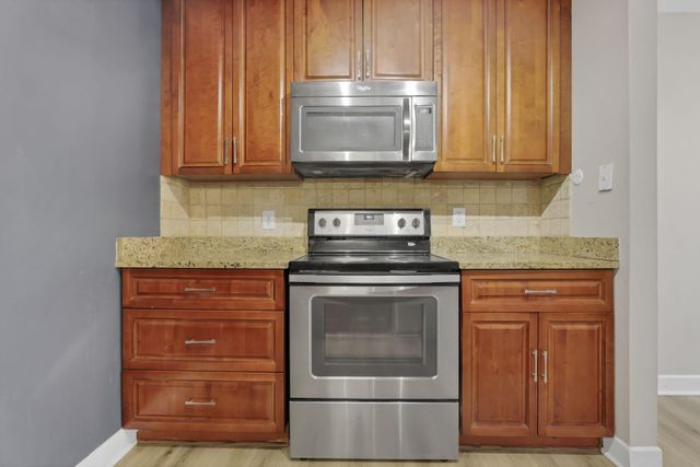 201 W 2nd Avenue, Columbus, OH 43201