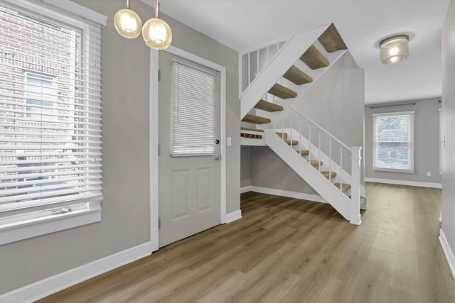 201 W 2nd Avenue, Columbus, OH 43201