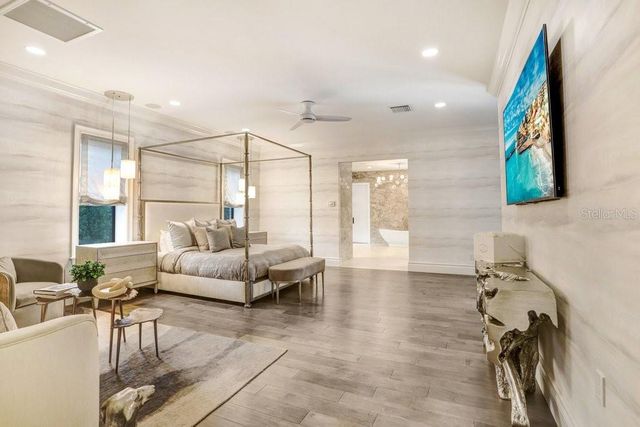 16220 VILLARREAL DE AVILA, Tampa, FL 33613