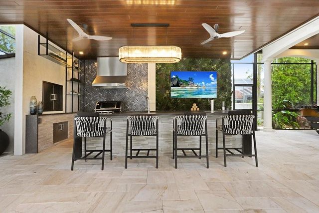 16220 VILLARREAL DE AVILA, Tampa, FL 33613