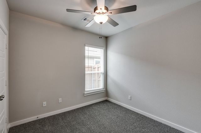 748 Wheatfield Drive, Venus, TX 76084