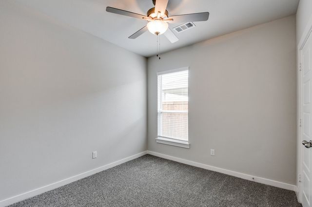 748 Wheatfield Drive, Venus, TX 76084