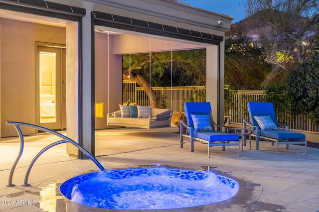 13826 E GAIL Road, Scottsdale, AZ 85259