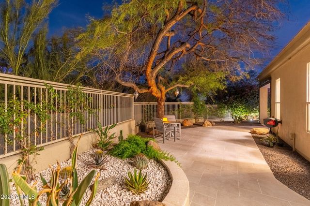 13826 E GAIL Road, Scottsdale, AZ 85259