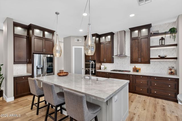 13826 E GAIL Road, Scottsdale, AZ 85259