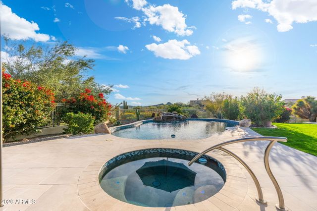 13826 E GAIL Road, Scottsdale, AZ 85259