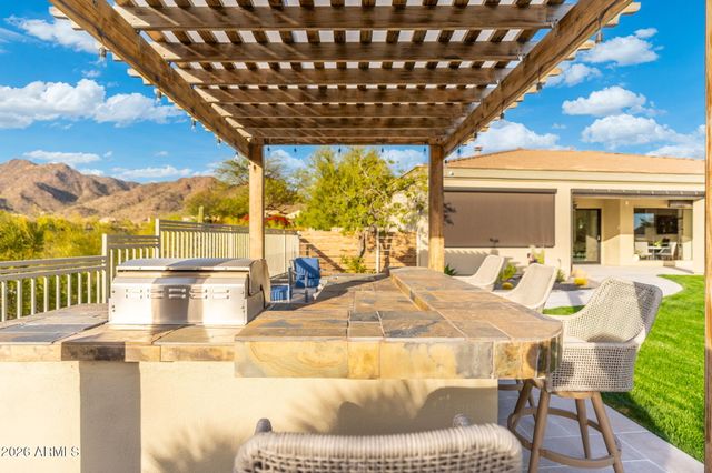 13826 E GAIL Road, Scottsdale, AZ 85259