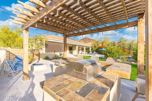 13826 E GAIL Road, Scottsdale, AZ 85259