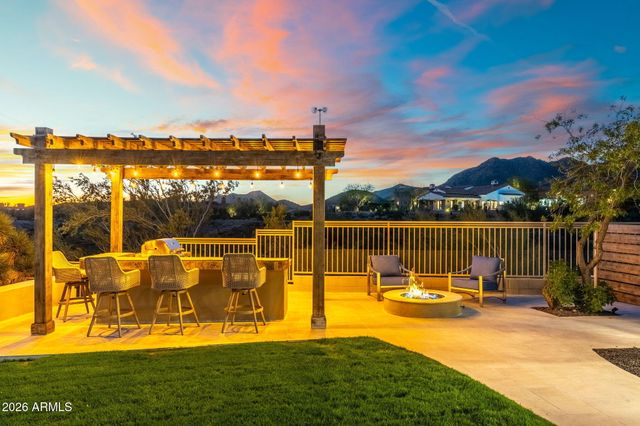 13826 E GAIL Road, Scottsdale, AZ 85259